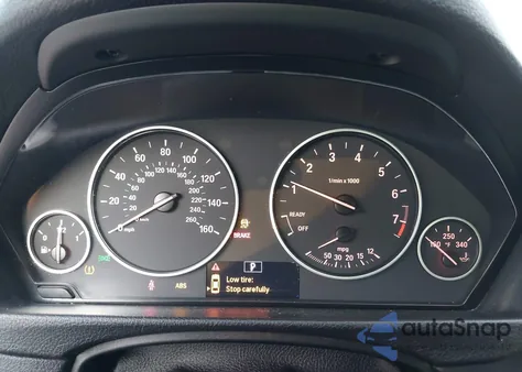 2017 BMW 320I из США, поврежденный, VIN WBA8E1G37HNU15743